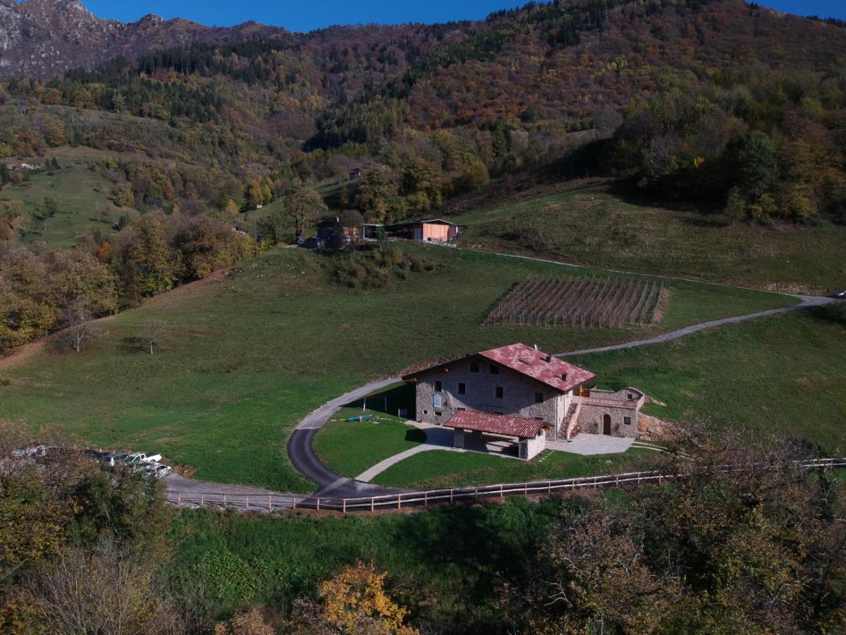 Agriturismo Piane Ono Degno Eksteriør billede